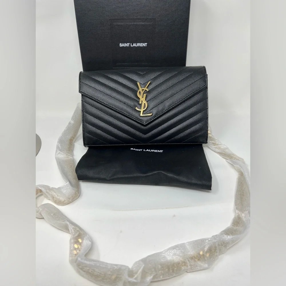 Saint Laurent Monogram Envelope Chain Matelasse Black Leather Cross Body Bag - Picture 3 of 11